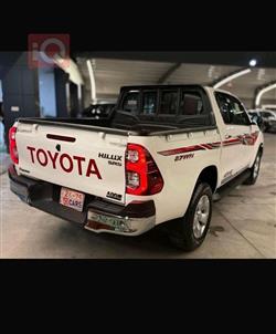 تۆیۆتا هایلۆکس